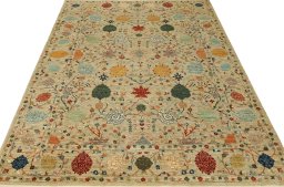 Surface texture of New Haj-jalili rug with natural Wool and intricate pattern
