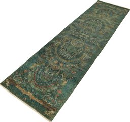 Close-up detail of New Haj-jalili rug from Pakistan showing Wool weave