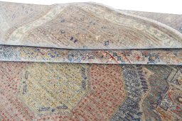 Surface texture of New Mamluk rug with natural Wool and intricate pattern