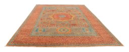 Surface texture of New Mamluk rug with natural Wool and intricate pattern