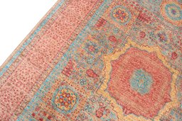 Backside of handmade New Mamluk rug showing knot structure and weave density