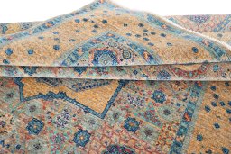 Surface texture of New Mamluk rug with natural Wool and intricate pattern