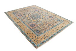 Close-up detail of New Mamluk rug from Pakistan showing Wool weave