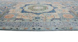 Close-up detail of New Mamluk rug from Pakistan showing Wool weave