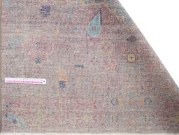 Central medallion detail of New Mamluk rug from Pakistan