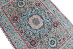 Central medallion detail of New Mamluk rug from Pakistan