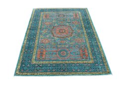 Surface texture of New Mamluk rug with natural Wool and intricate pattern