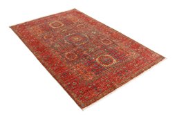 Close-up detail of New Mamluk rug from Pakistan showing Wool weave