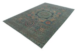 Corner detail of New Mamluk rug showing border pattern and Wool pile