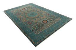 Corner detail of New Mamluk rug showing border pattern and Wool pile