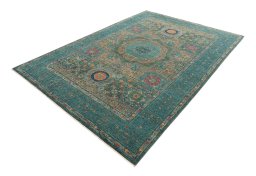 Close-up detail of New Mamluk rug from Pakistan showing Wool weave