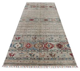 Surface texture of New Samarkand rug with natural Wool and intricate pattern