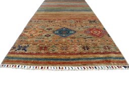 Corner detail of New Samarkand rug showing border pattern and Wool pile