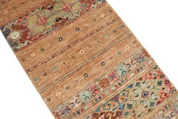 Central medallion detail of New Samarkand rug from Pakistan
