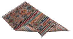 Central medallion detail of New Samarkand rug from Pakistan