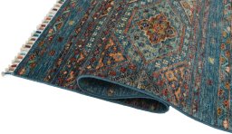 Close-up detail of New Samarkand rug from Pakistan showing Wool weave