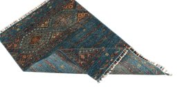 Central medallion detail of New Samarkand rug from Pakistan