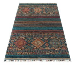 Surface texture of New Samarkand rug with natural Wool and intricate pattern