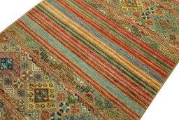 Central medallion detail of New Samarkand rug from Pakistan