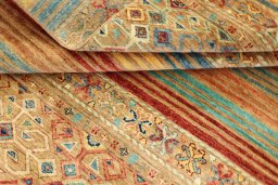 Corner detail of New Samarkand rug showing border pattern and Wool pile