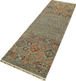 Corner detail of New Samarkand rug showing border pattern and Wool pile