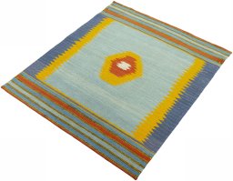 Corner detail of New Kilim Sofre rug showing border pattern and Wool pile