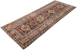 Close-up detail of 1900s Antique Carpets rug from Iran / Persia showing Wool weave