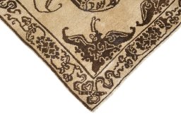 Backside of handmade 1900s Antique Carpets rug showing knot structure and weave density