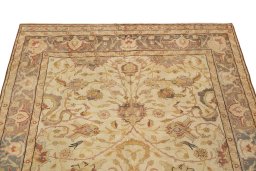 Surface texture of 1920s Antique Carpets rug with natural Wool and intricate pattern