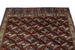 Surface texture of 1880s Antique Carpets rug with natural Wool and intricate pattern