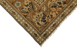 Backside of handmade 1920s Antique Carpets rug showing knot structure and weave density