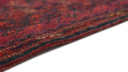 Central medallion detail of 1900s Antique Carpets rug from Uzbekistan