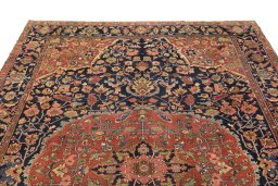 Surface texture of 1900s Antique Carpets rug with natural Wool and intricate pattern