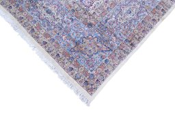 Backside of handmade 1920s Antique Carpets rug showing knot structure and weave density