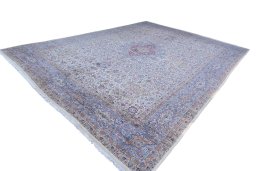 Corner detail of 1920s Antique Carpets rug showing border pattern and Wool pile