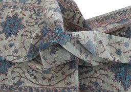 Full view of New Farahan rug from Pakistan, 299 × 209 cm in Beige tones