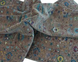 Full view of New Farahan rug from Pakistan, 227 × 166 cm in Yellow tones