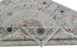 Central medallion detail of New Haj-jalili rug from Pakistan