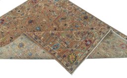 Central medallion detail of New Farahan rug from Pakistan