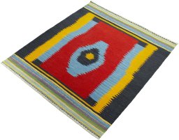Corner detail of New Kilim Sofre rug showing border pattern and Wool pile