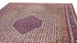 Surface texture of New Bijar rug with natural Wool and intricate pattern