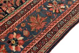 Central medallion detail of 1920s Bijar rug from Iran / Persia
