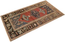 Corner detail of 1880s Bijar rug showing border pattern and Wool pile