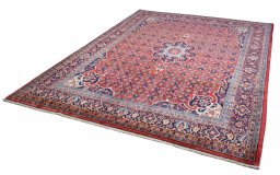 Close-up detail of 2000s Bijar rug from Iran / Persia showing Wool weave