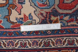 Close-up detail of 1970s Bijar rug from Iran / Persia showing Wool weave