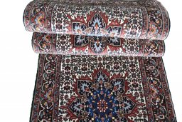 Corner detail of New Bijar rug showing border pattern and Cork pile