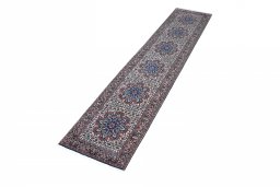 Corner detail of New Bijar rug showing border pattern and Cork pile