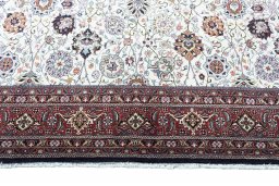 Central medallion detail of New Bijar rug from Iran / Persia