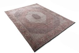 Close-up detail of New Bijar rug from Iran / Persia showing Wool weave