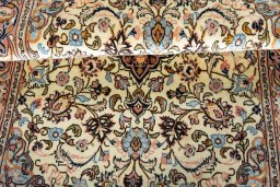 Close-up detail of New Bijar rug from Iran / Persia showing Wool weave